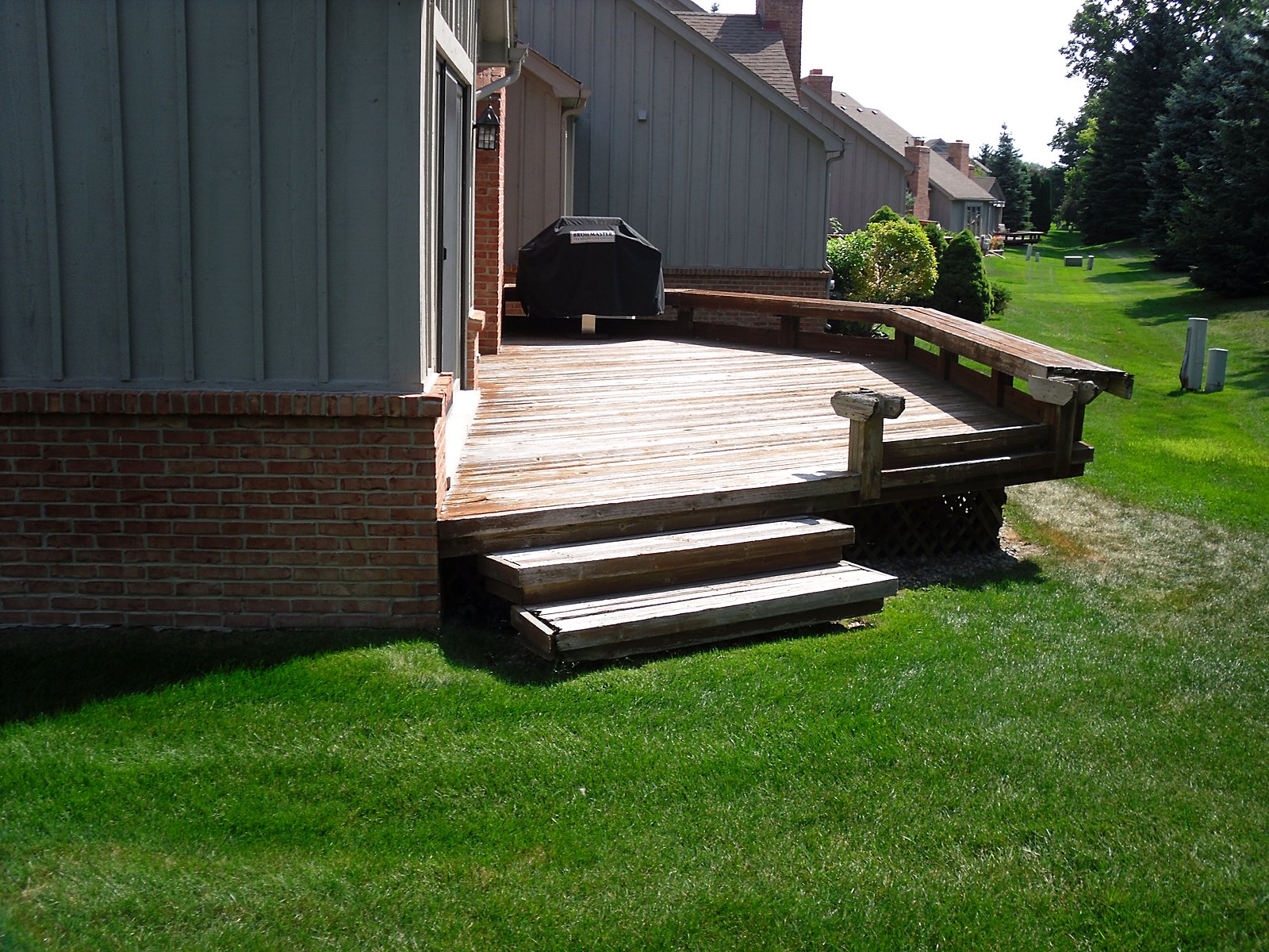 Deck before rehab in Farmington, MI