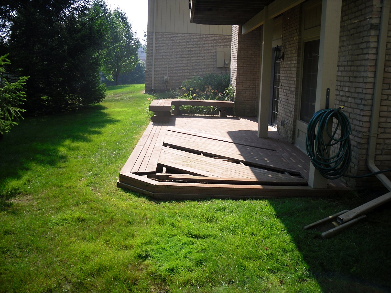 Rebuilt composite deck in Southeast Michigan